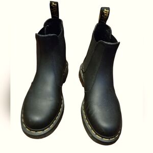 Dr. Martens Chelsea Boots NWOT